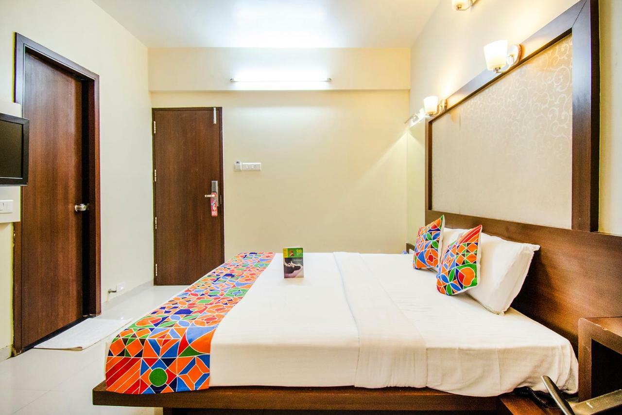 Hotel Eco Inn Viman Nagar Pune Exterior foto