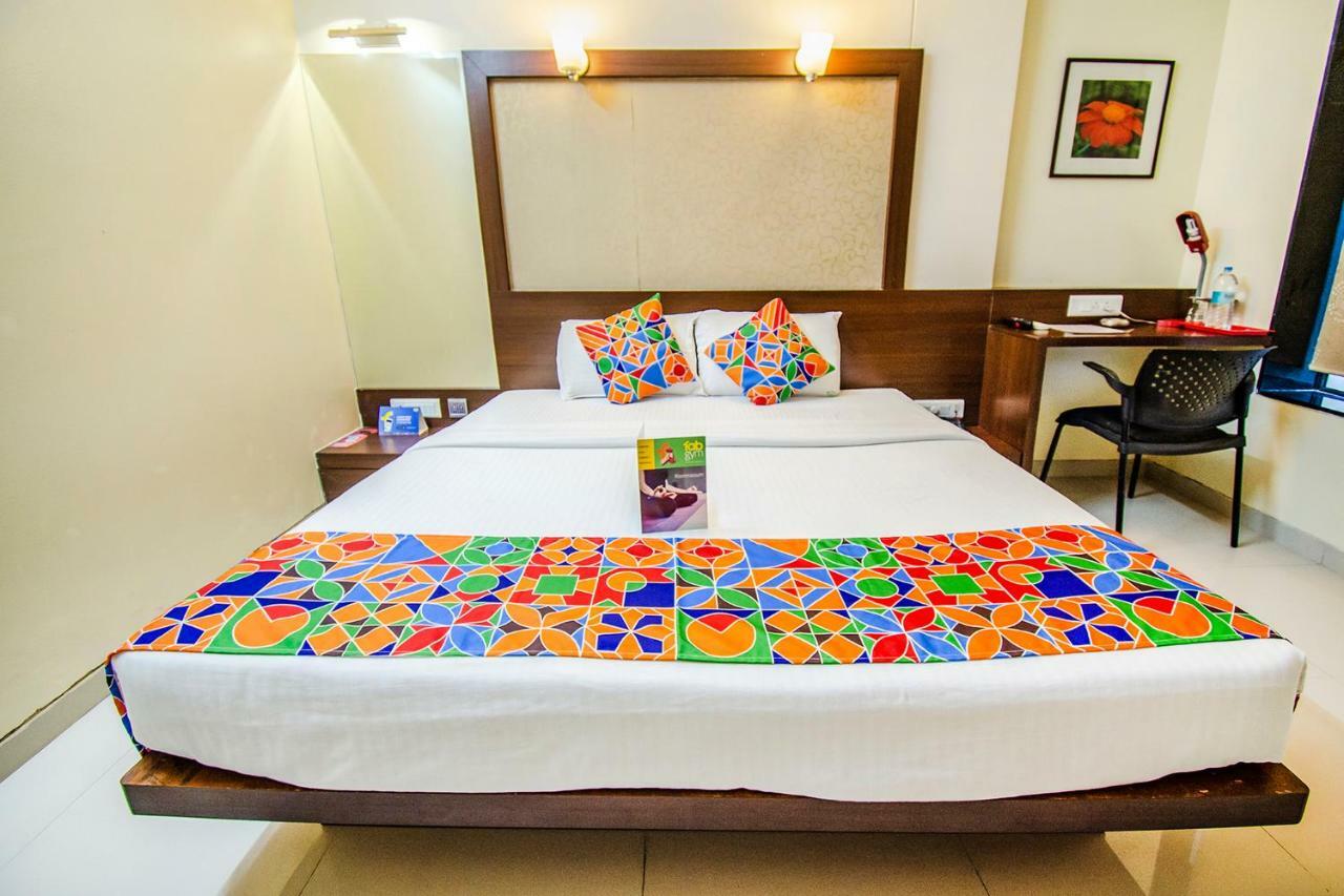 Hotel Eco Inn Viman Nagar Pune Exterior foto
